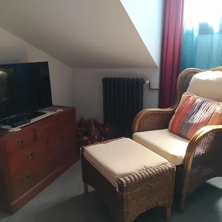 Casa Marzas-el Boj ホームステイ *